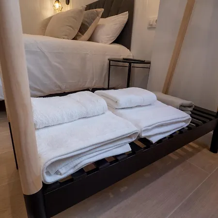 Bhost - Capuchino's Apartment *